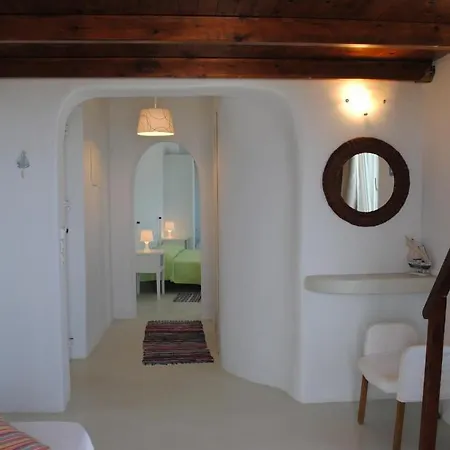 Thea Luxury Apartahotel